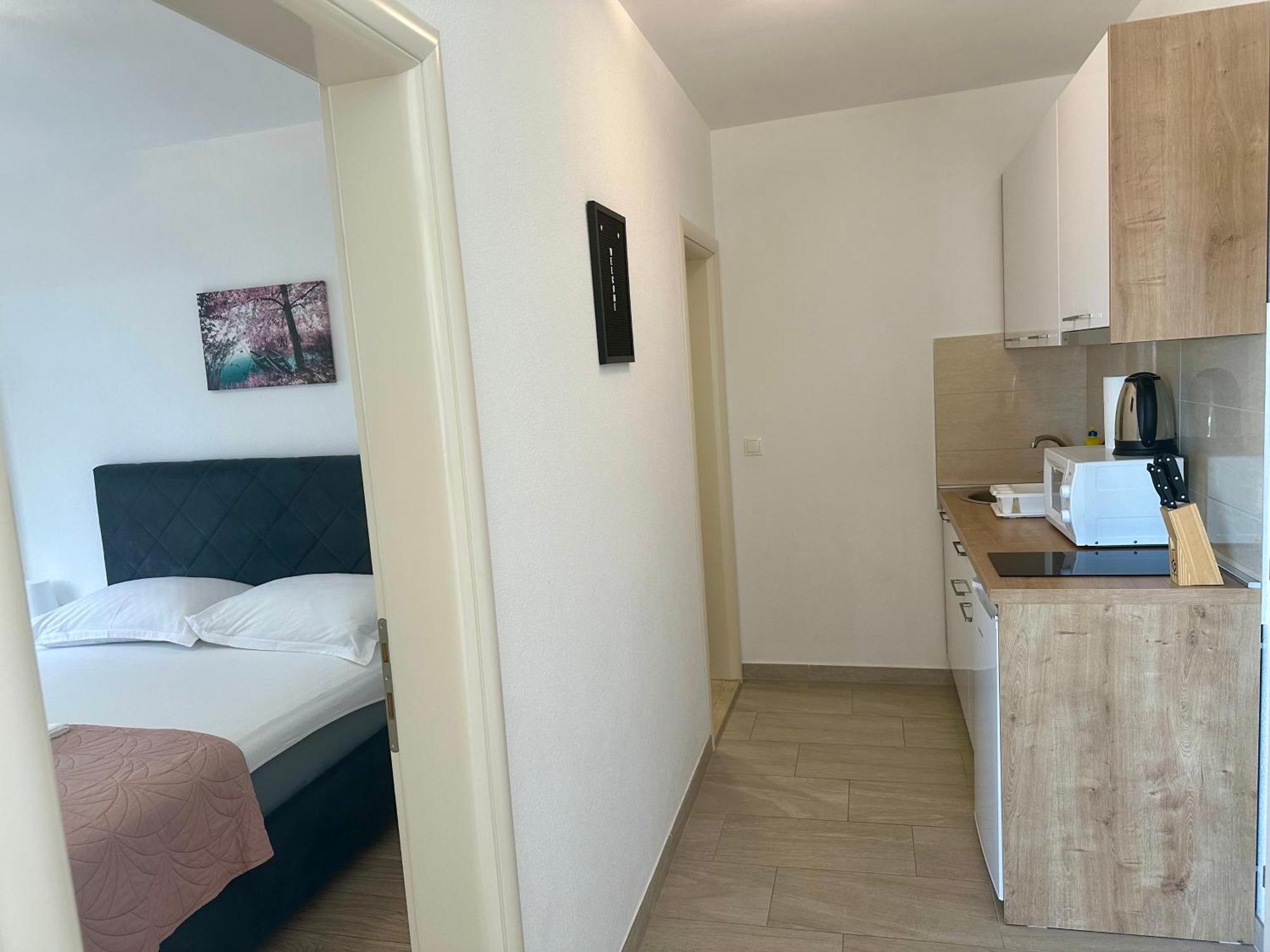 Apartmani Josipa Baska Voda Exterior photo